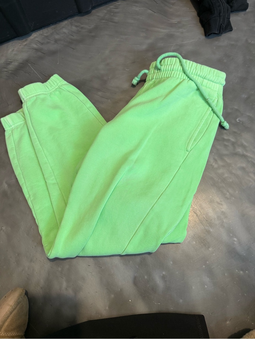 TNA Neon Lime Sherpa-Lined Sweatpants - Picture 2 of 3